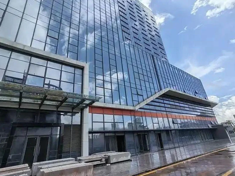 Ist es gut, die Außenwand mit Glas vorhang wand zu dekorieren?