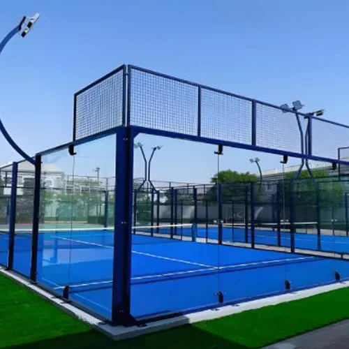 Paddle Court Ausrüstung